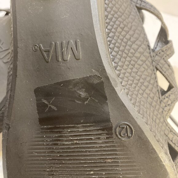 Mia Leather Cut Out Flat Black Women's Size 12M ~ New - Picture 4 of 5